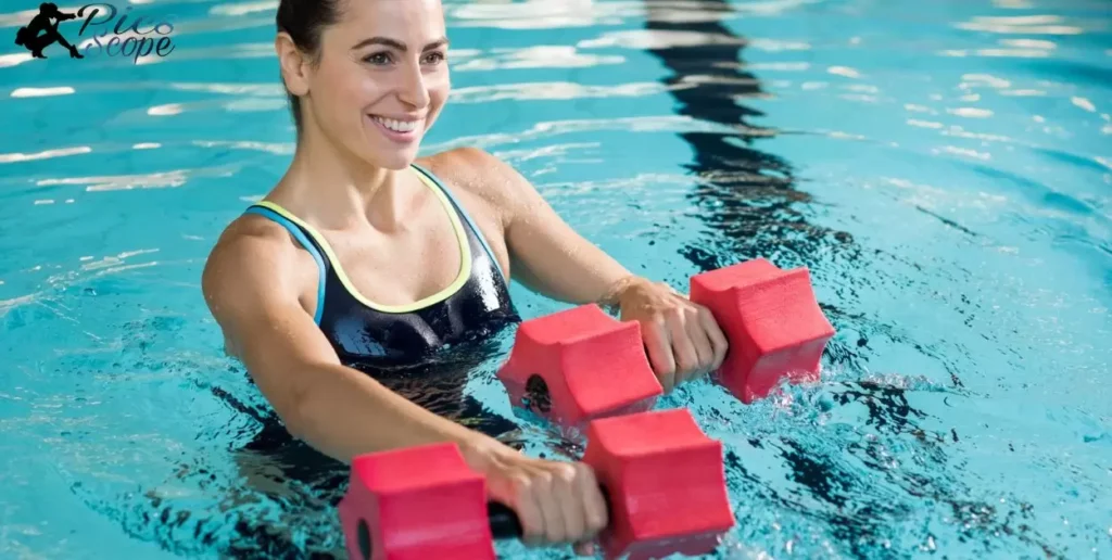 How does Swimming maximize the benefits of Aquatic Aerobic Exercises?